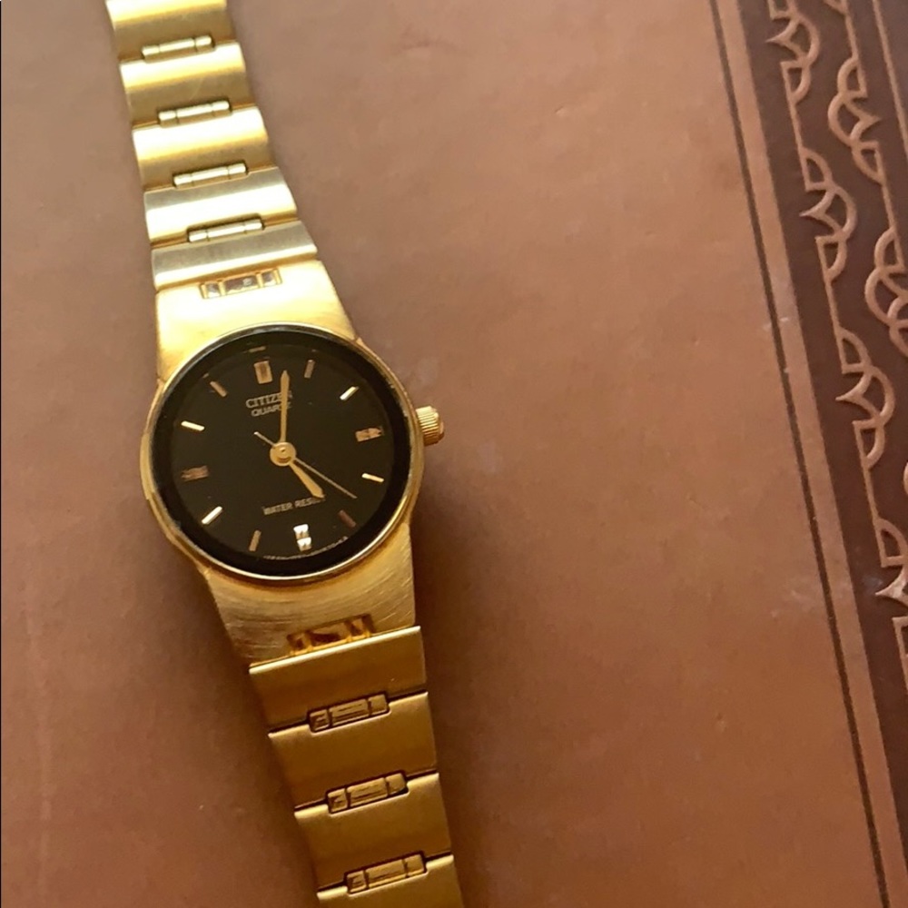 Woman citizen watch